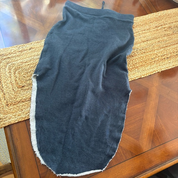 Frank & Eileen Charcoal Asymmetrical Skirt - Picture 2 of 7